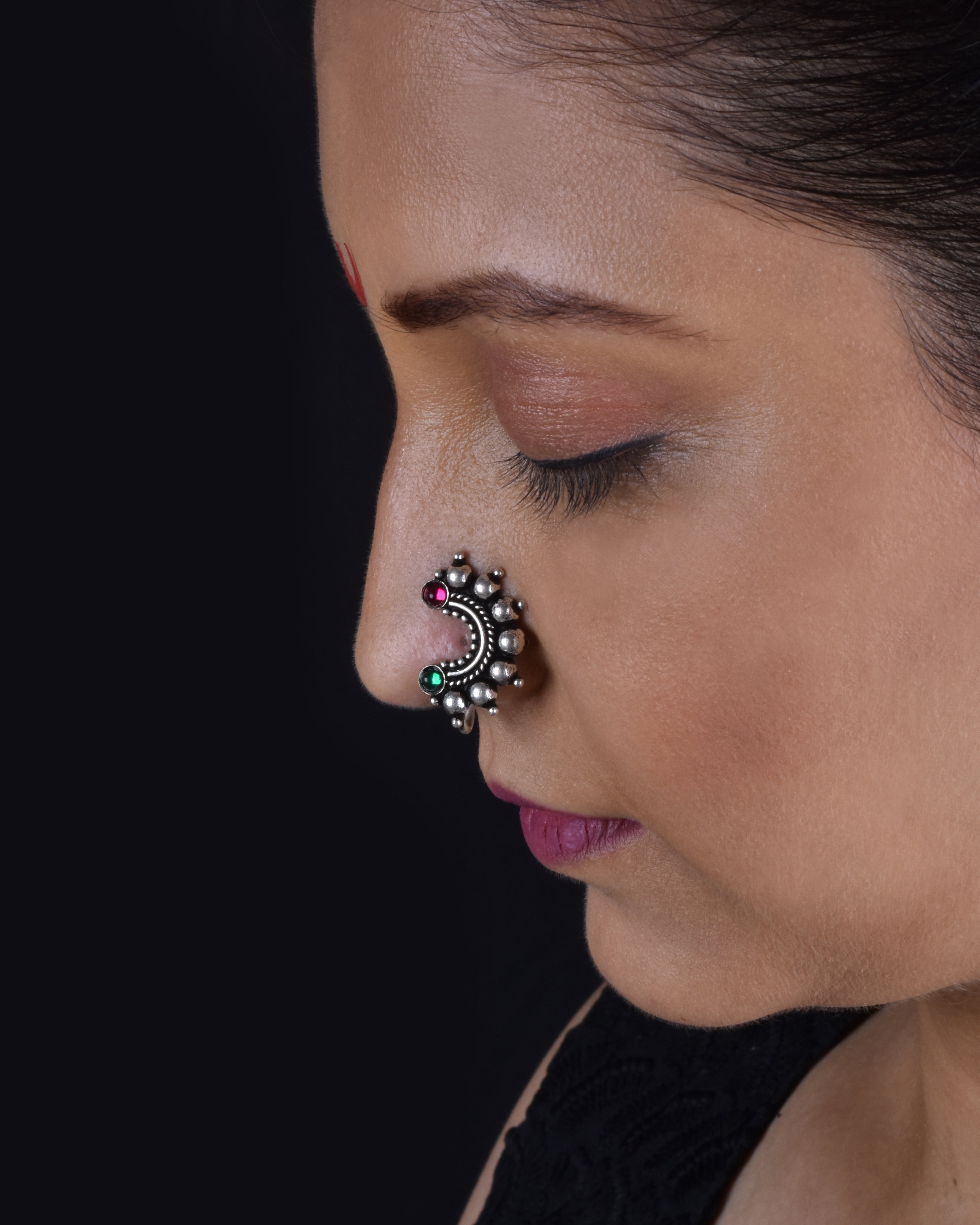 Nath (Nose Pin)