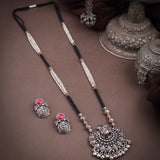 Oxidised Mangalsutra: A Fusion of Tradition and Contemporary Elegance