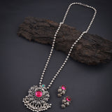 Oxidised Chain With Pendant