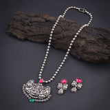 Oxidised Chain With Pendant