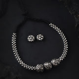 Oxidised Kolhapuri 3 Beads Thushi